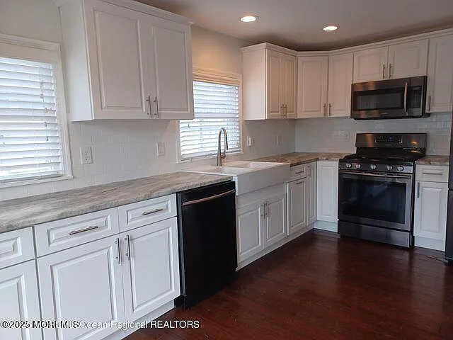 639 Overton Pl — Photo 4