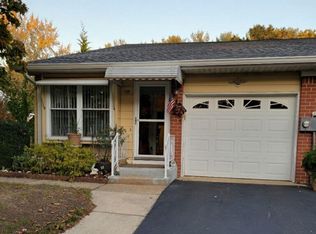 11 Salem Ct, Barnegat, NJ 08005