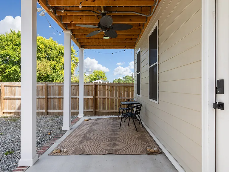 2511 Porter St #1 — Photo 24