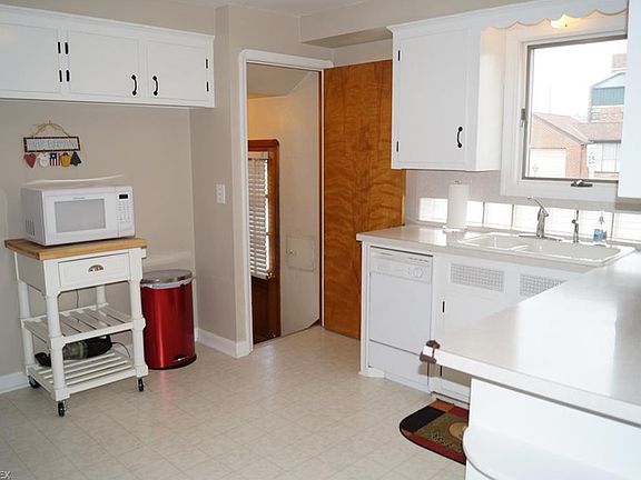 4th image of 7434 Briarcliff Pkwy