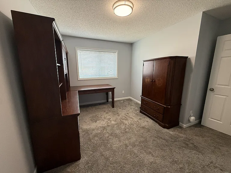 Bedroom 3 / Office