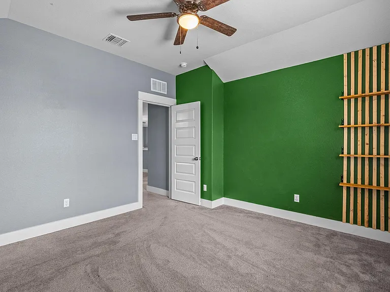 525 Compania Cv — Photo 21