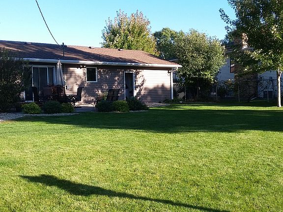 3rd image of 1380 Hillside St