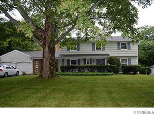 29 Alta Vista Dr, Rochester, NY 14625