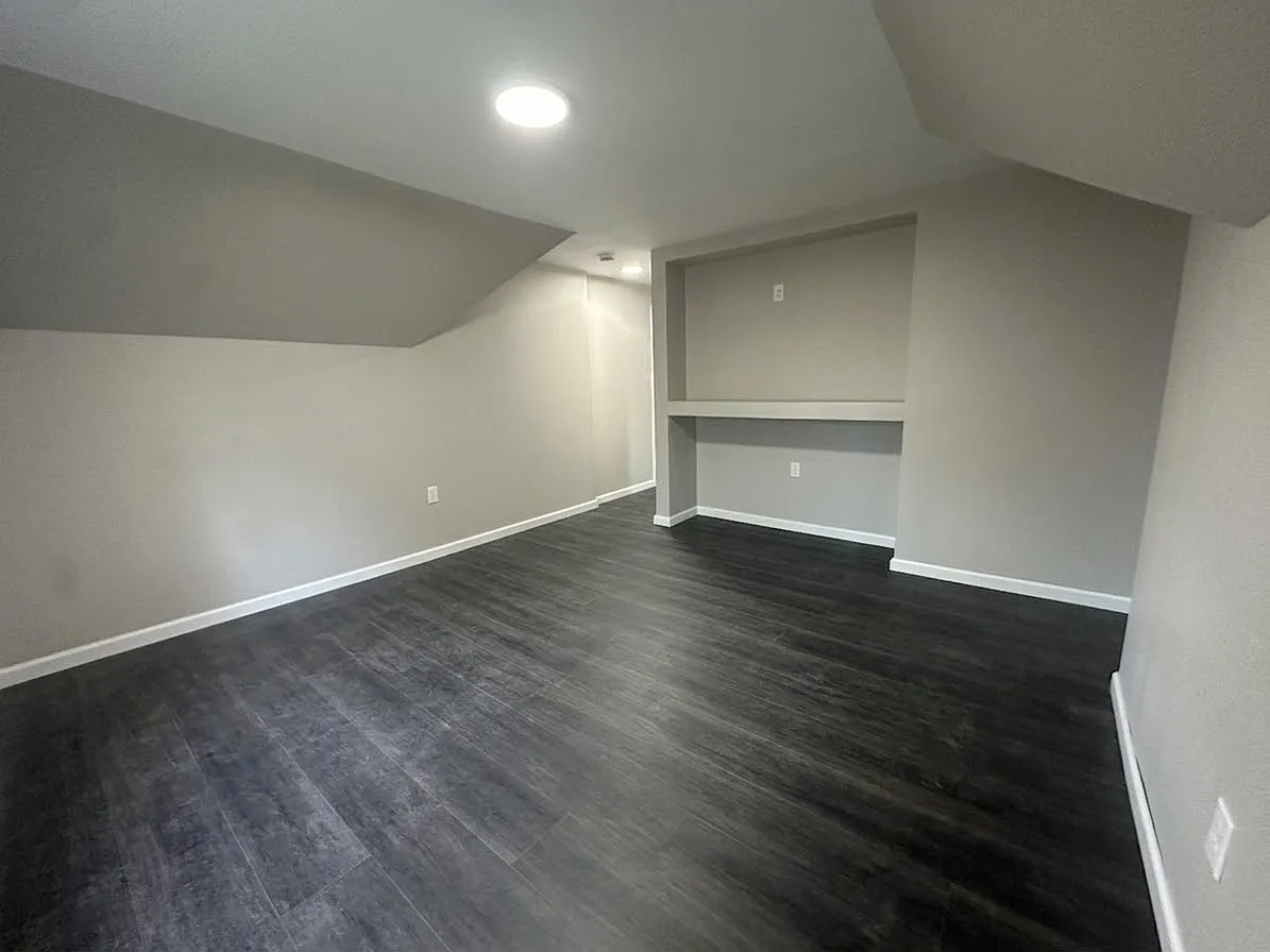 2 bed, 900 sqft, $1,850 — Photo 4