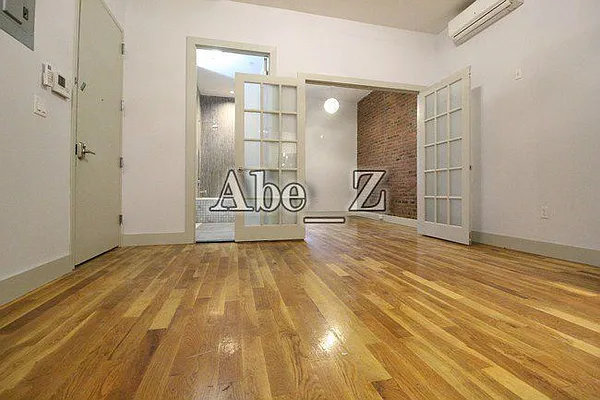 Rented by null | media 17