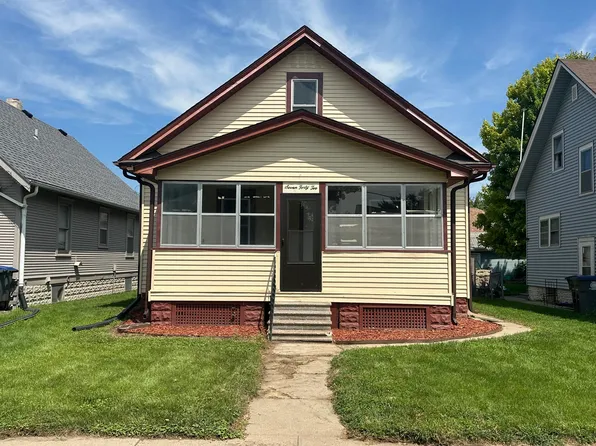742 Avenue F, Council Bluffs, IA 51503