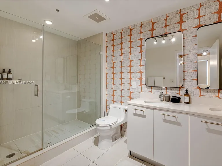 3250 NE 1st Ave #715 — Photo 36