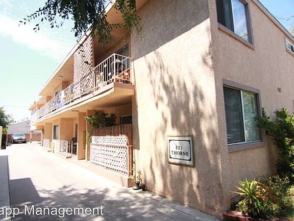 3rd image of 221 Thorne St APT 2