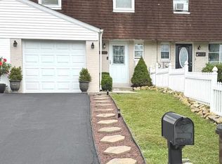 1074 Fox Run, Reading, PA 19606