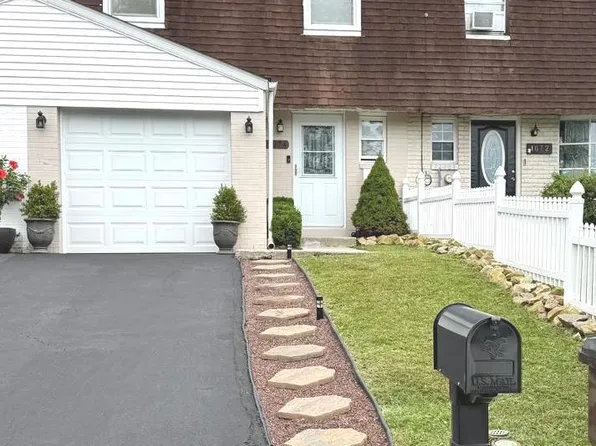 1074 Fox Run, Reading, PA 19606