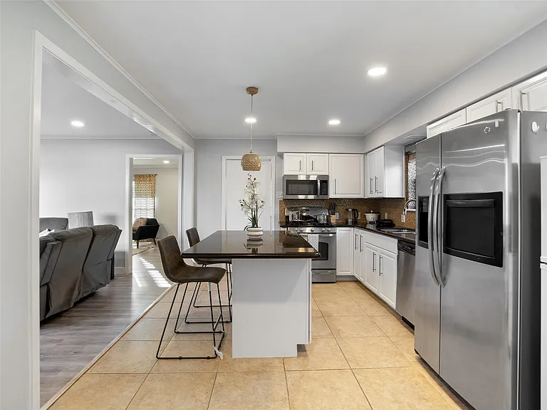 9403 Timberside Dr — Photo 9