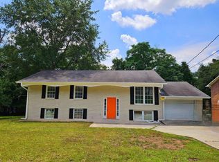 2377 Greenway Dr, Decatur, GA 30035