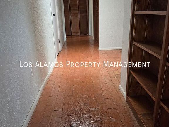 4th image of 407 Rover Blvd