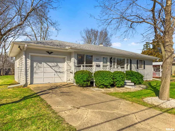 1017 W Sunnyside St, Chillicothe, IL 61523