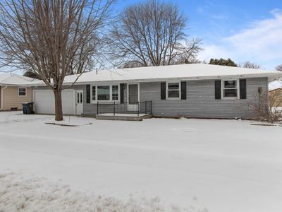 1127 Cedar St, Little Chute, WI, 54140
