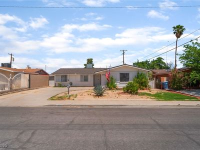 5804 Apple Valley Ln, Las Vegas, NV, 89108