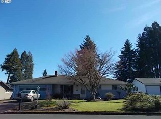 2457 15th St, Springfield, OR 97477