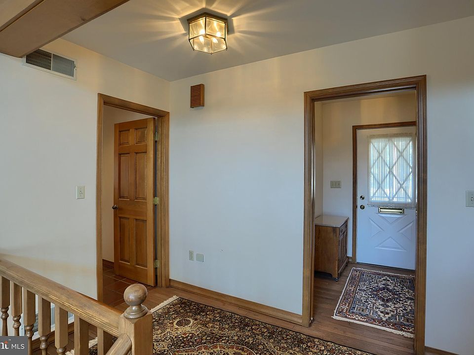 2929 Logan St, Camp Hill, PA 17011 | Zillow