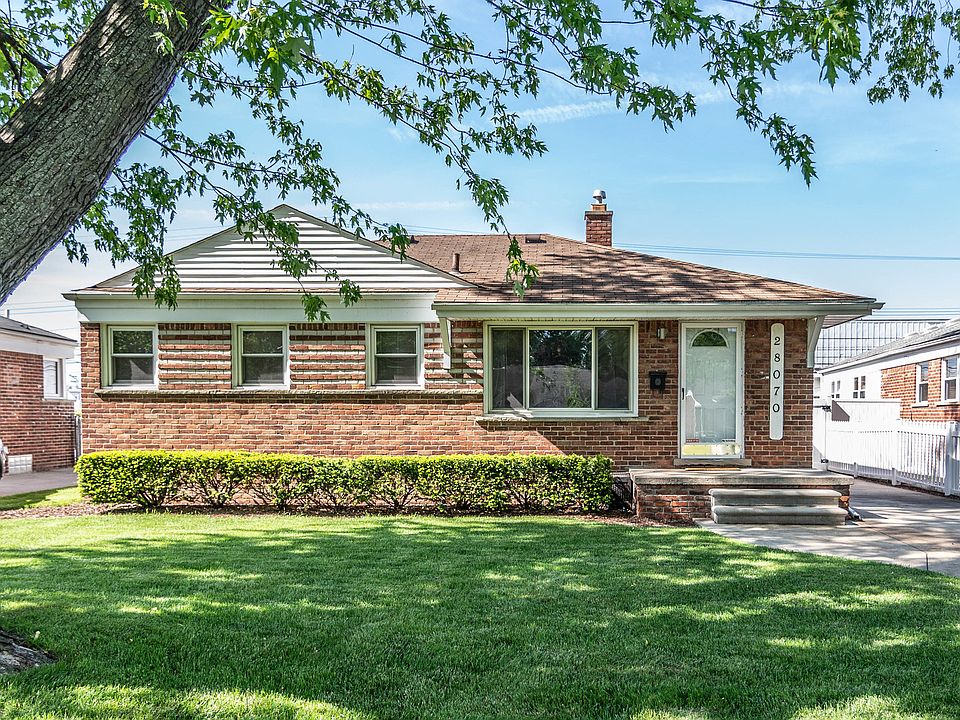1st image of 28070 N Clements Cir