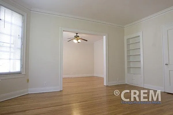 1374 W Greenleaf Ave #3S — Photo 9
