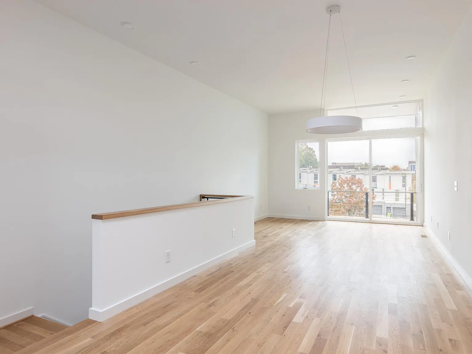 608 N Mangum St — Photo 2