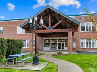 202 E 3rd St APT 208, Cle Elum, WA 98922