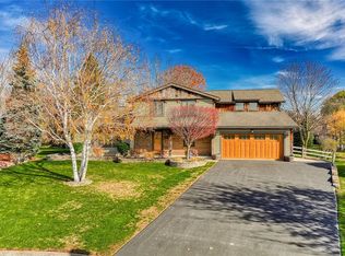 108 Red Rock Cir, Rochester, NY 14626