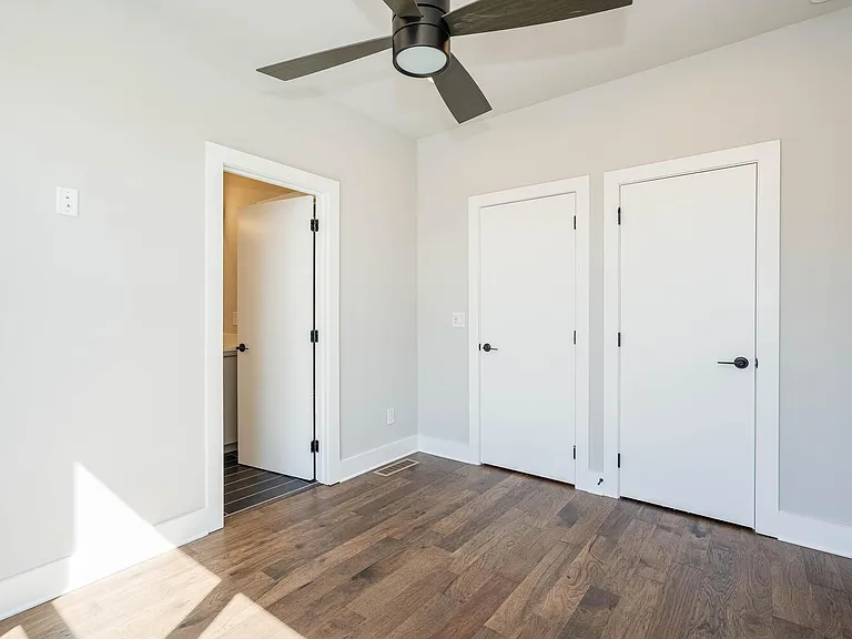 673 Ethel St NW — Photo 44