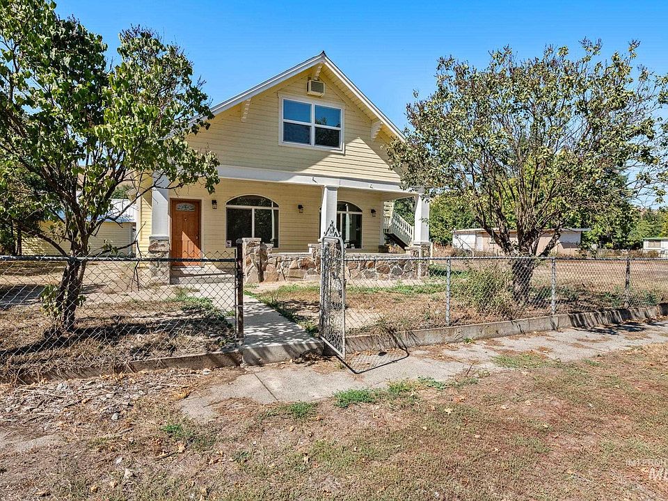 214 1st St W, Lapwai, ID 83540 Zillow