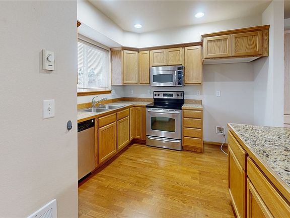 4th image of 515 Neff Cir