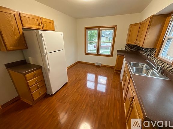 3rd image of 9224 W National Ave #9224