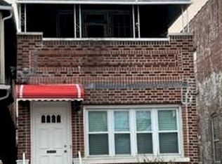 213 E 43rd St, Brooklyn, NY 11203