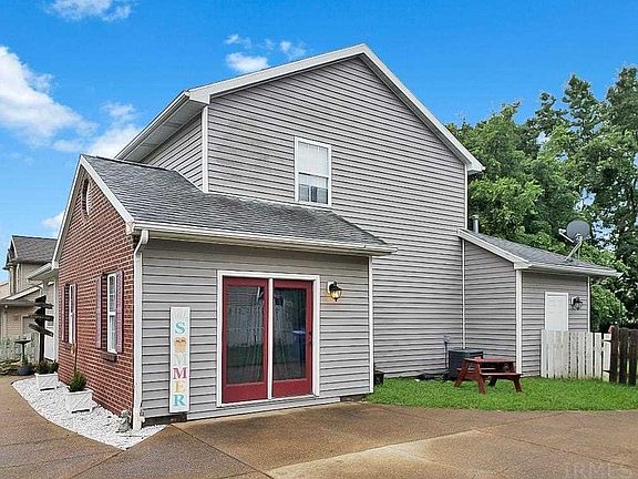 4th image of 8516 Manchester Ct