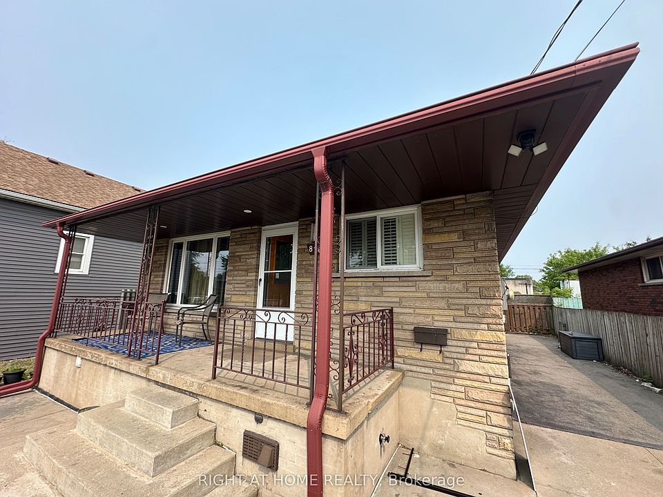 1st image of 816 Dunn Ave N