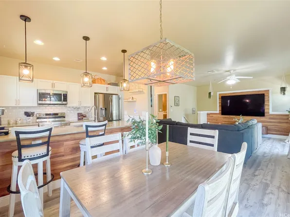 533 Manawai St APT 311, Kapolei, HI 96707