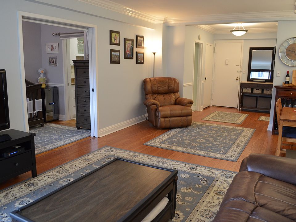 1st image of 415 E 52nd St APT 6CC
