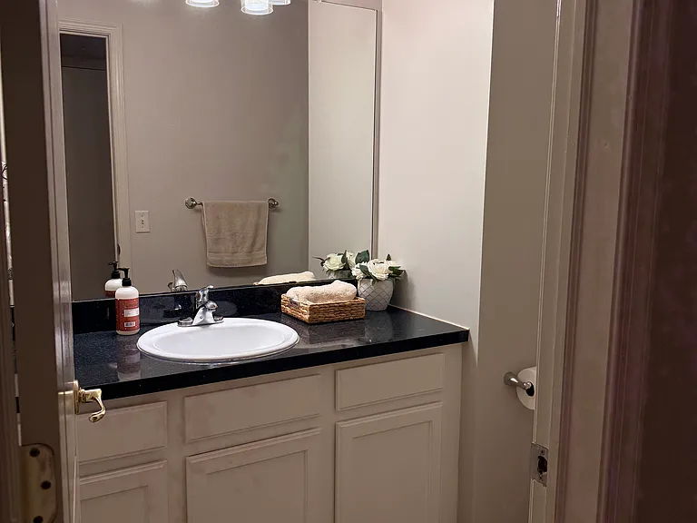 162 Briarwood Dr — Photo 10