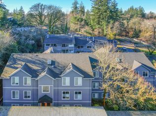 7931 SW 40th Ave APT F, Portland, OR 97219