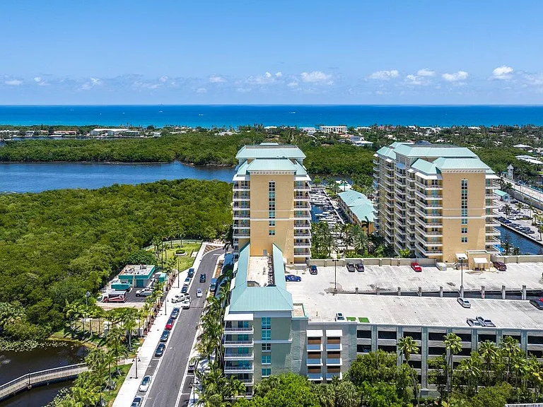 700 E Boynton Beach Blvd #803 — Photo 73