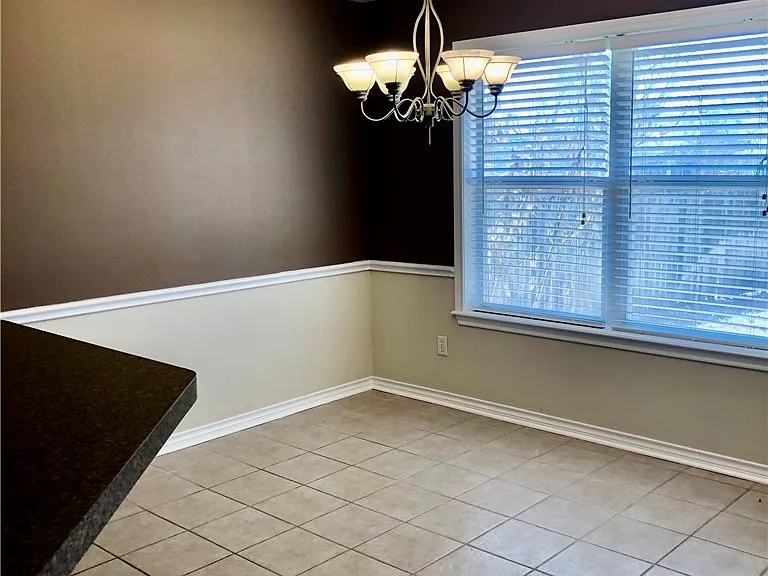 2379 Kendal Green Cir — Photo 19