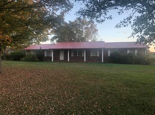 8808 E Emory Rd, Corryton, TN 37721