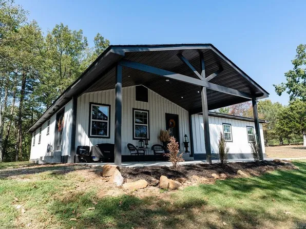 138 Fairview Rd, Searcy, AR 72143