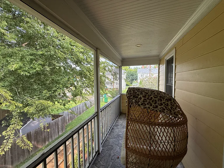 1905 Greenwood Ave — Photo 13