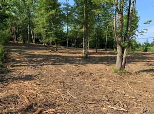 8393 Southwestern Blvd #20, Angola, NY 14006