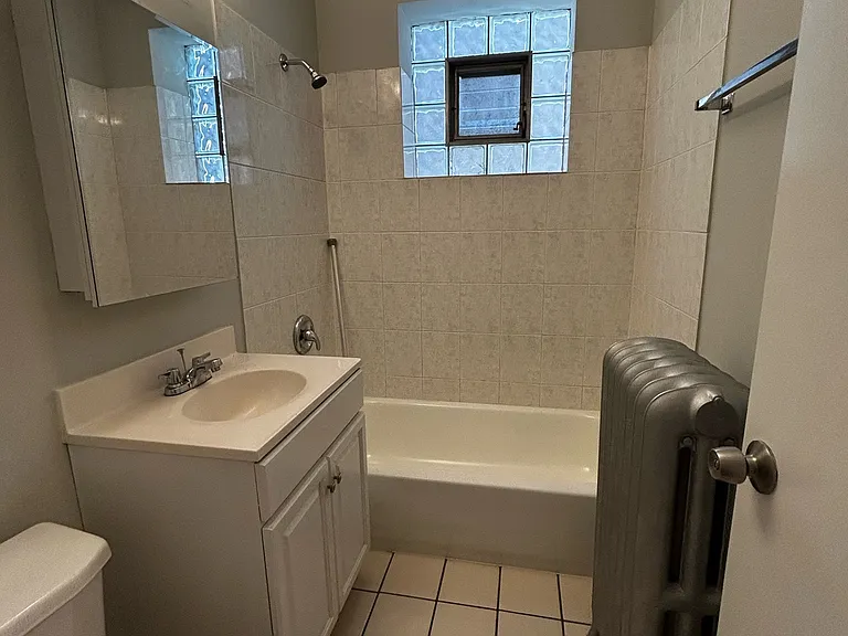 3922 N Milwaukee Ave — Photo 11