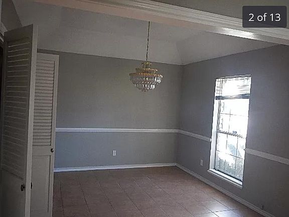 2nd image of 5604 Stoneridge Dr