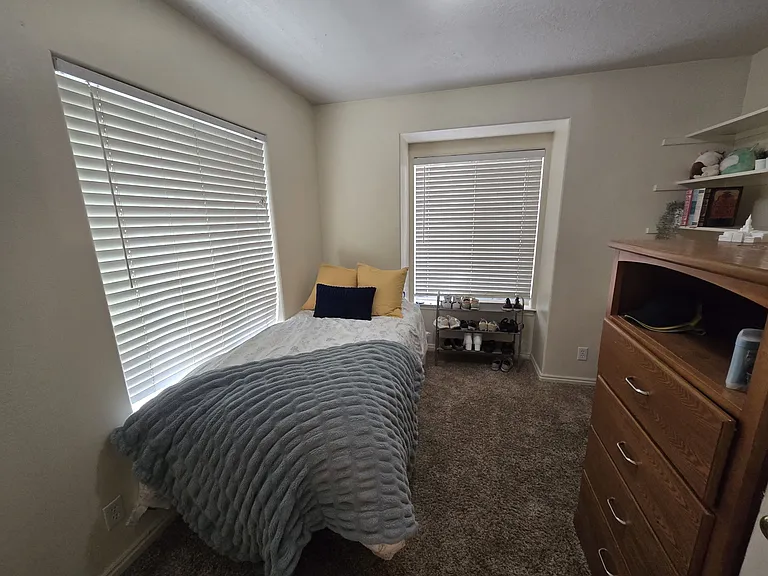 595 N University Ave #121 — Photo 8