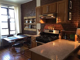 Rented by ALTER REALTY CO INC