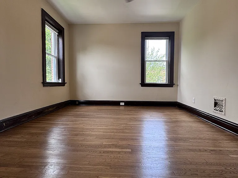4928 Holly Hills Ave #2F — Photo 8